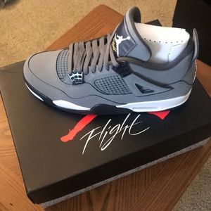 Cool grey Jordan 4’s